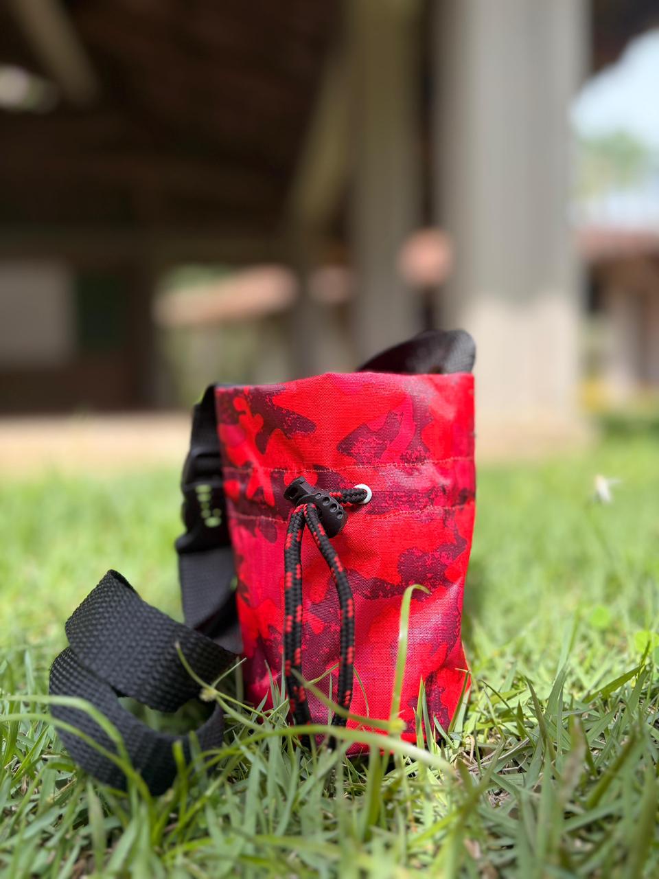 Bolso rojo - estampado camuflado